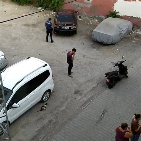 Adana da kahreden olay 35 derece sıcaklıkta otomobilde unutulan 3