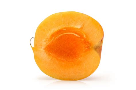 Apricot Halves In Juice A10 Albion Fine Foods Ltd