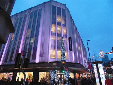 House Of Fraser All Lit Up And With Xmas Decorations And L Flickr