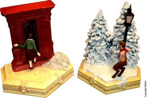 The Lion The Witch And The Wardrobe Bookends Featuring Lucy Going Into