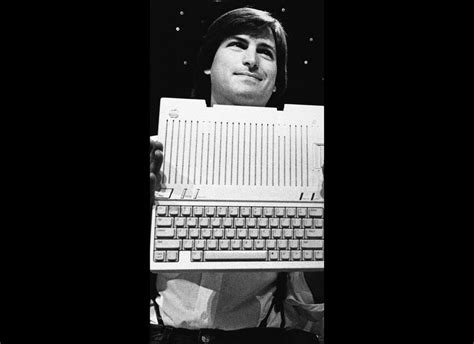 Steve Jobs Photos: The Apple Co-Founder Through The Years | HuffPost Impact