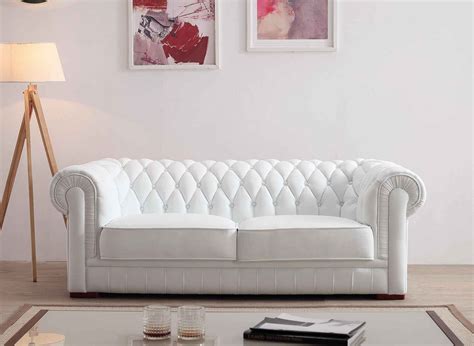 Canapé capitonné 3 places en cuir blanc CHESTERFIELD