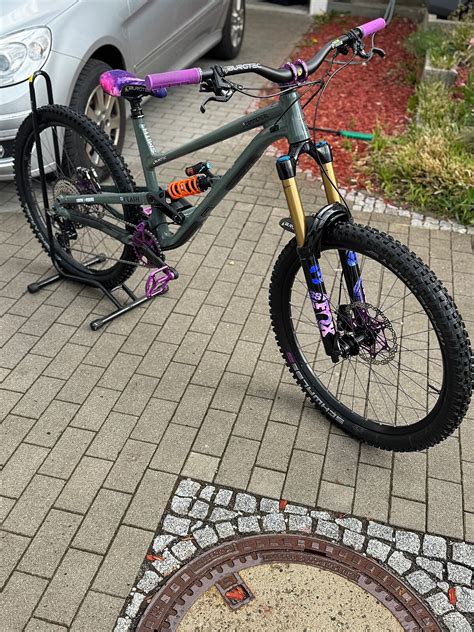 Commençal Clash 2024 Custom | Bikemarkt.MTB-News.de