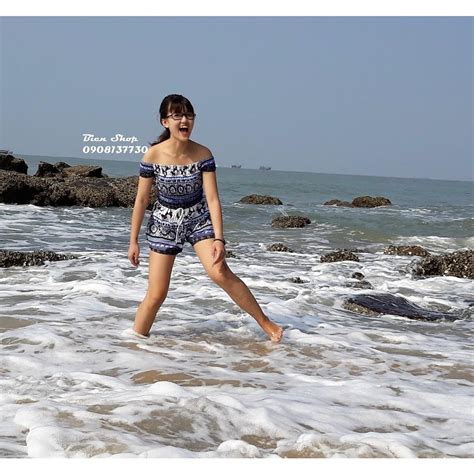 Set bikini tắm biển cực xinh Tiki