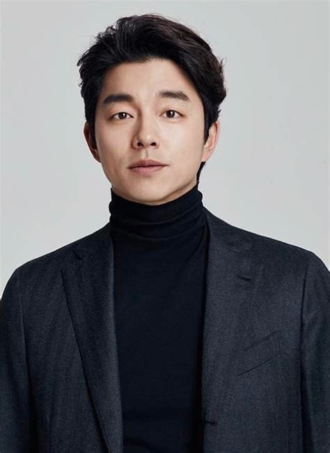 √ Biodata Gong Yoo Izbio