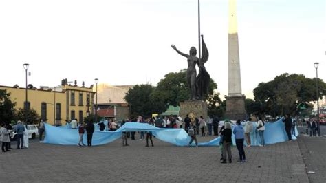 Frente Nacional por la Familia se reúne en monumento Madre