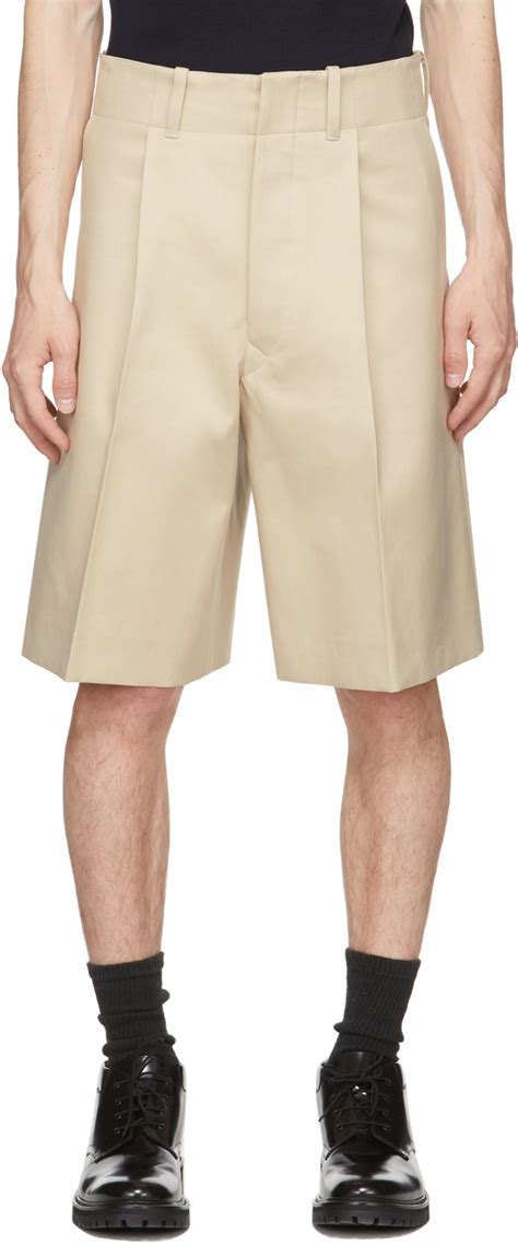 Uniforme Beige Pleated Wide Shorts Uniforme