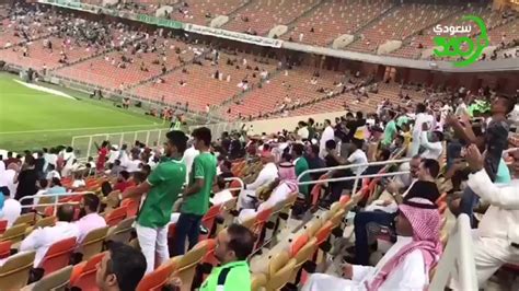 شاهد فرحة جماهير الأهلي بعد هدف السومة الرائع في مرمى نادي التعاون