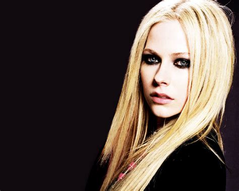 🔥 [150 ] Avril Lavigne Backgrounds Wallpapersafari