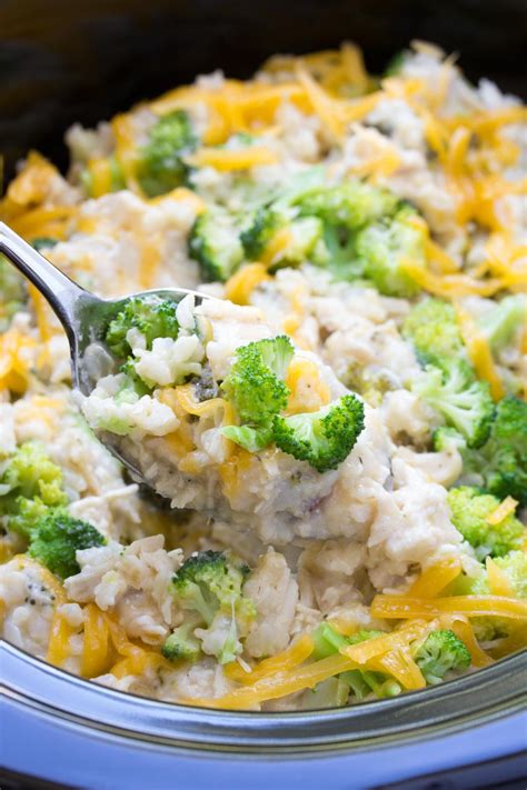 Slow Cooker Chicken Broccoli Rice Casserole