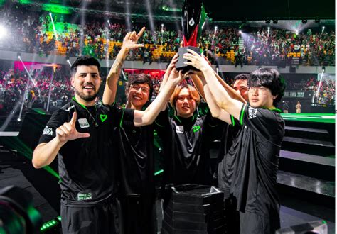 LOUD vence CBLOL e se torna única tricampeã consecutiva da história da