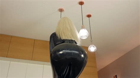 Ass Worship Shiny Leggings On Khaleesi Ass Top Quality Clips4sale