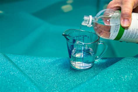 How To Lower PH In A Hot Tub With Vinegar