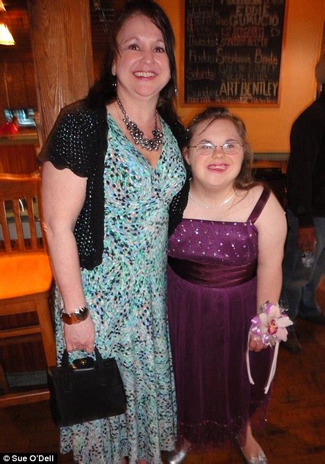 Girl With Downs Syndrome Crowned Prom Queen After Even Her Rivals Campaigned For Her Daily