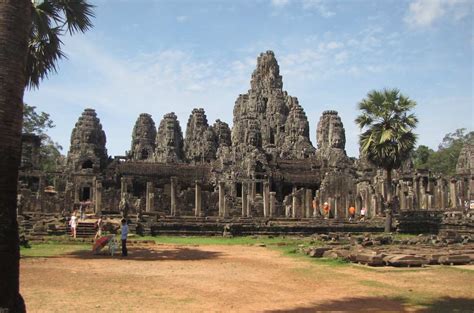 Bayon Temple, Angkor, Cambodia | Curious Cat Travel Destinations Blog