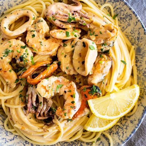 Best Seafood Pasta Recipes For Christmas And Holidays West Coast