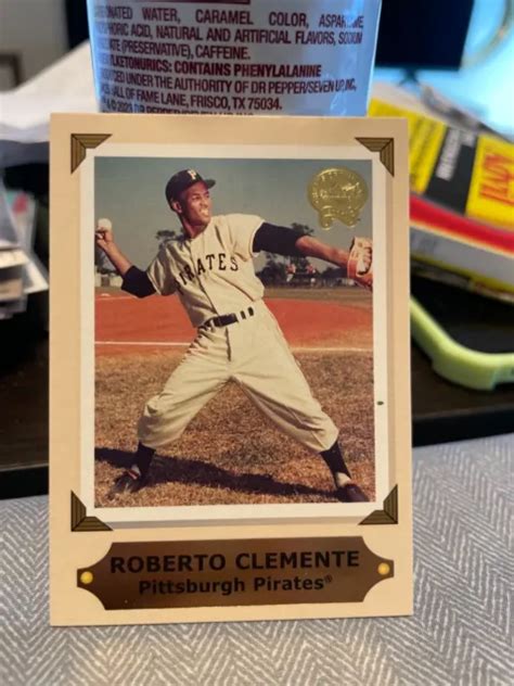 Fleer Greats Of The Game Collection R Trospection Rc Roberto