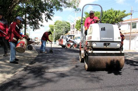 Realiza Ana Paty programa permanente de bacheo en Cancún Quadratin