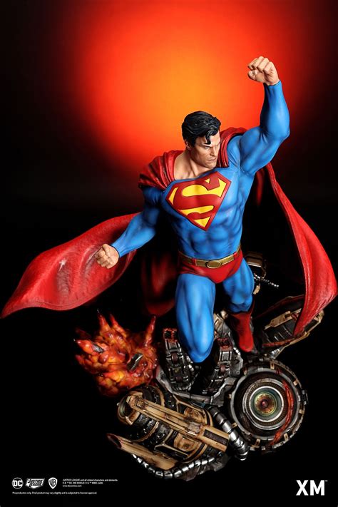 Pre Order Xm Studios Superman Classic 14 And 16 Scale Statues
