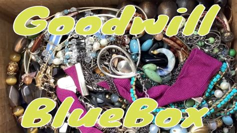 Goodwill BlueBox 5lb Repurpose Jewelry UNBOXING Not Too Shabby