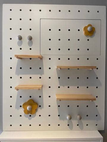 Modern Minimalism: Wooden Pegs for shelves as a Sleek Alternative to B ...