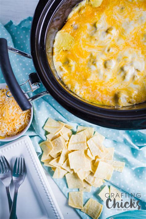 Crockpot Chicken Enchilada Casserole The Crafting Chicks