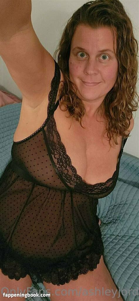 Ashleyjordanofficial Nude OnlyFans Leaks Fappening FappeningBook