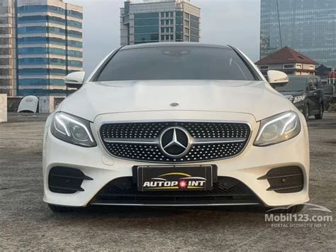 Jual Mercedes Benz E Class E300 Coupe Bekas Di Indonesia Harga Murah Kondisi Terbaik Mobil123