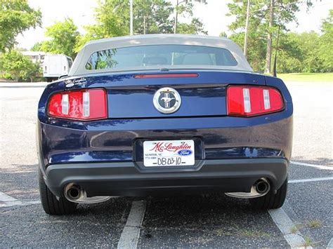 2011 Kona Blue V6 Premium Convertible - The Mustang Source - Ford ...