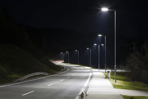 Illuminazione Pubblica Smart Tra Sicurezza E Risparmio Energetico