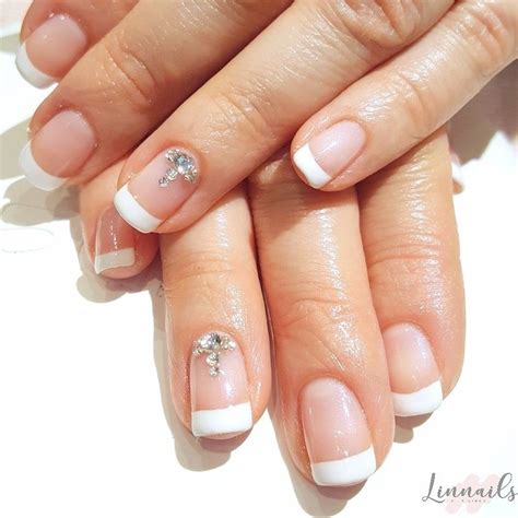 French Manicure With A Twist Cnd Shellac Beau And Cream Puff French