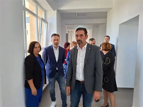 Prim Ria Slatina A Inaugurat Liceul Tehnologic Petre S Aurelian