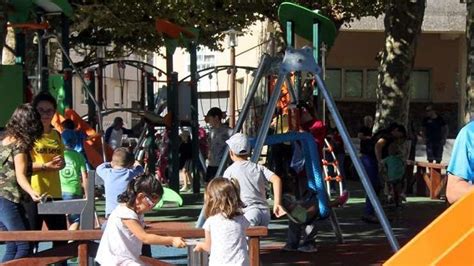 Abre El Parque Infantil Del Campo Da Feria De Carral Tras Su