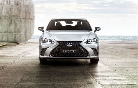 Lexus A Prezentat Noua Genera Ie Es Dimensiuni Mai Mari O Platform