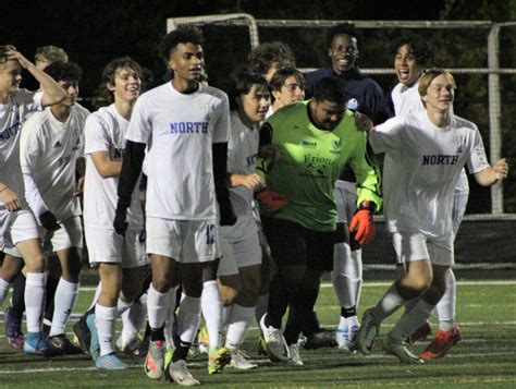 Worth The Wait: Titans get revenge over South, 2-0 | News, Sports, Jobs ...