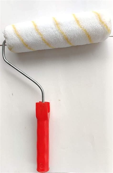 White Woven Synthetic Acrelic Wall Painting Roller Yellow Line Size 9