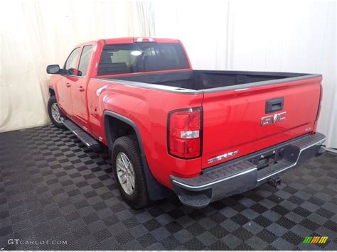 Cardinal Red Gmc Sierra Sle Double Cab Wd Photo