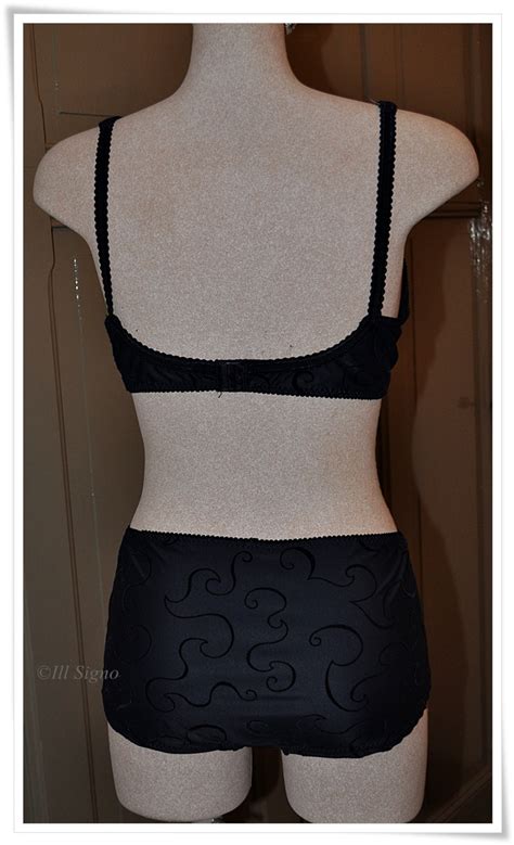 Ill Signo Zelf Lingerie Maken