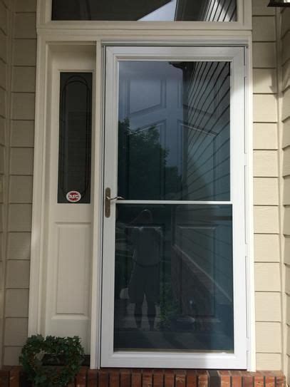 Andersen 2000 Series 36 In X 80 In White Universal Full View Retractable Aluminum Storm Door