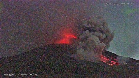 Fakta Fakta Gunung Merapi Keluarkan Kali Apg Senin Desember