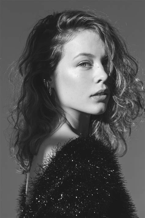 Paula Beer Naked Photos Nude Video Meet The Hottest Celebrity Leaks X