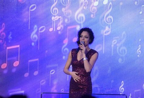 Kayleigh O`neill Top Class Swing And Jazz Singer