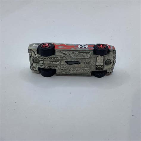 Hot Wheels Acceleracers Reverb 8 Car