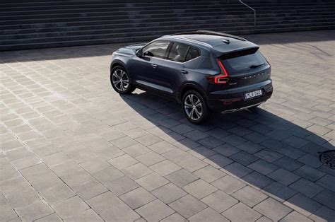 Triple Treat For New Volvo Xc Crossover The Car Expert