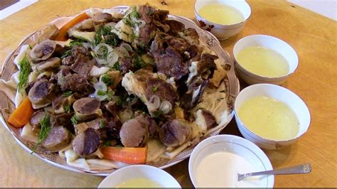 Бешбармак | Мясо по-казахски - YouTube