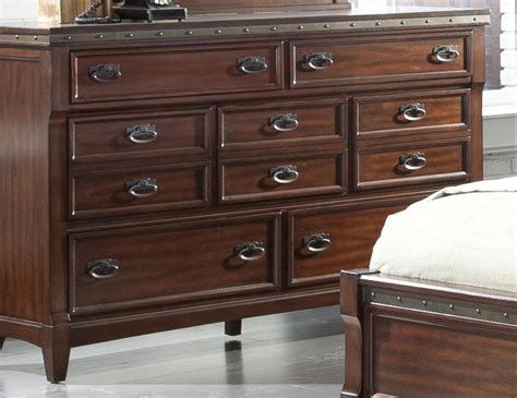 Vaughan Furniture Morgan Road 7 Drawer Dresser With Nail Head Trim