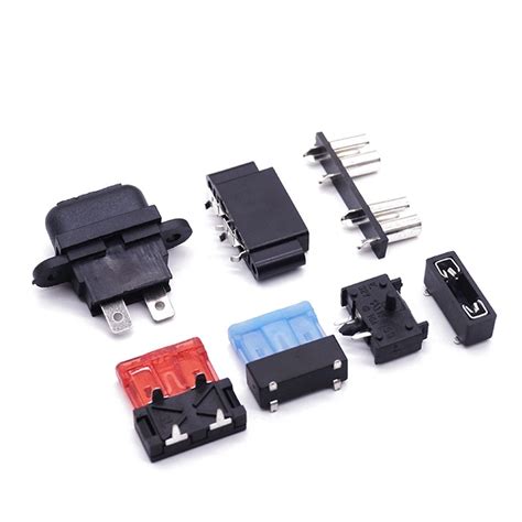 Low Voltage Waterproof 32v Fuse Blade Fuse Holder Clips Car Blade Ato