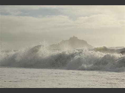 Marazion Beach Cornwall Storm Scenes Waves And Surf Images