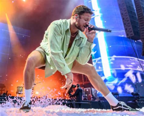 What Is Singer Dan Reynolds Net Worth? - Market Realist