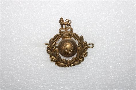 Cap Badge Rm Er2 Chris Militaria